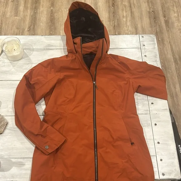 Marmot rain jacket - Picture 2 of 4